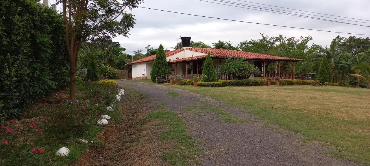 Hostal Sueno Real Campestre San Gil Buitenkant foto